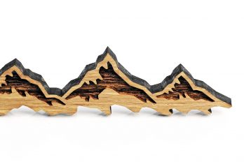 Schlüsselanhänger BERGE aus Holz – Anhänger mit Gravur – Keychain Mountain Eiche Natur – Geschenk für Damen & Herren