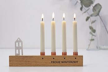Kerzenständer Weihnachten aus Holz – mini Kerzenhalter für 4 Baumkerzen – Alternative zum Adventskranz – Farbe Eiche